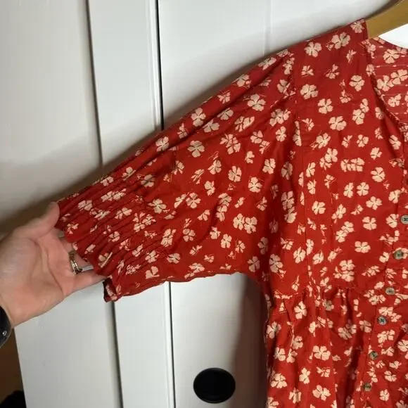 Madewell Red Floral Blouse - Picture 3 of 7